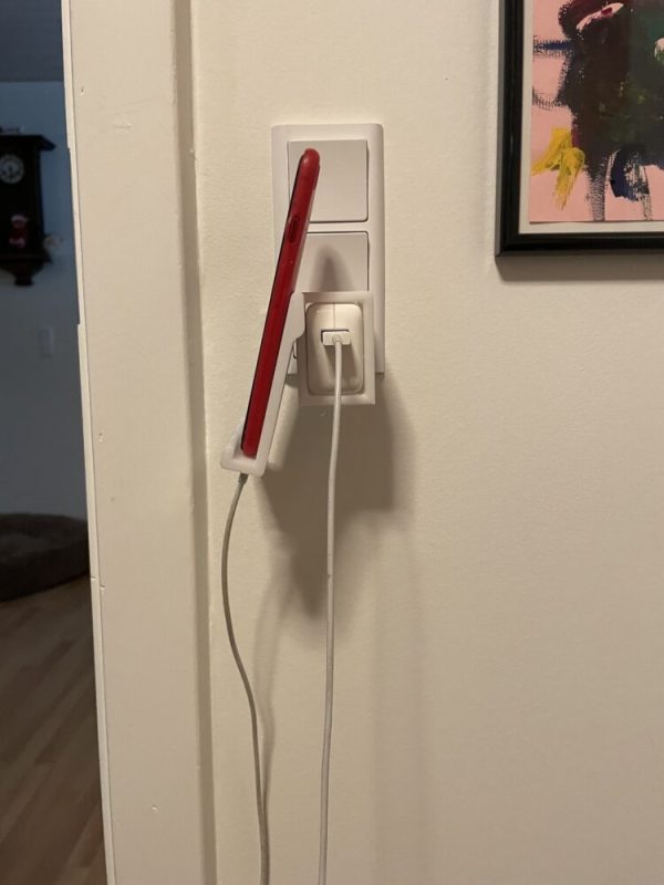 iPhone Şarj Duvara Montaj Braketi - Görsel 5
