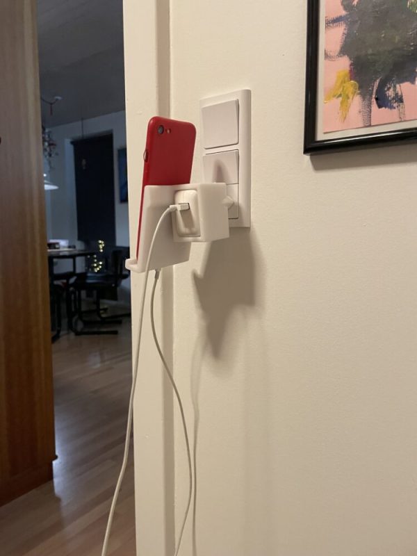 iPhone Şarj Duvara Montaj Braketi - Görsel 4