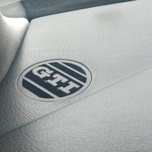GOLF 4 GTI Yazılı Ön Havalandırma Izgarası ABS Baskı
